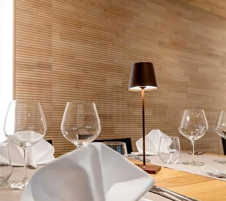 Bellevue ホテル 3*