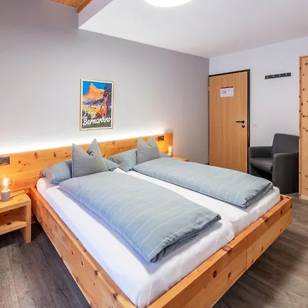Otel Bellevue San Bernardino
